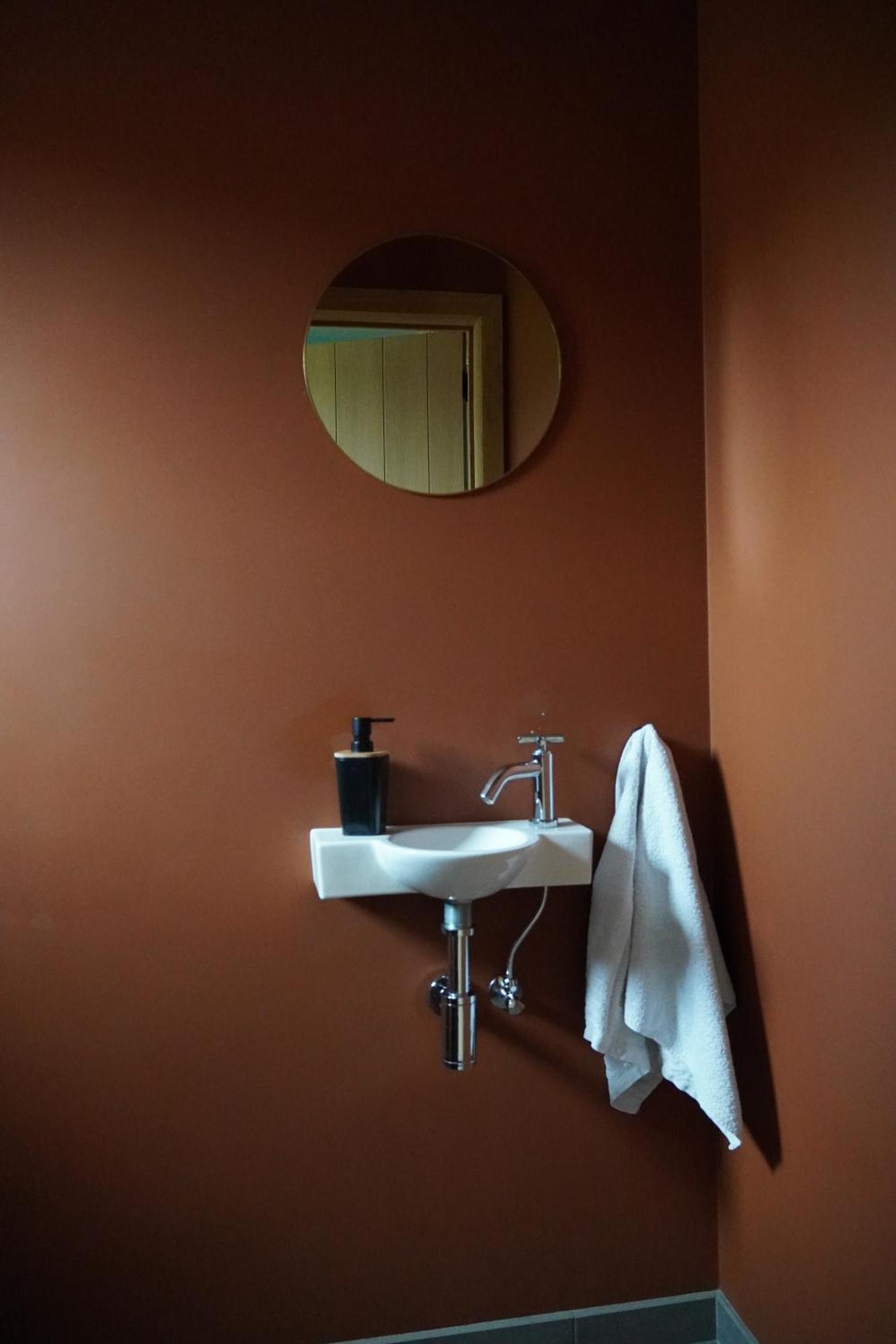 Petite perle en Haute Ardenne avec vue sur la vallée, cabine infra-rouge et bain balnéo Lierneux Esterno foto